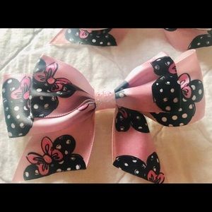 Hair bows